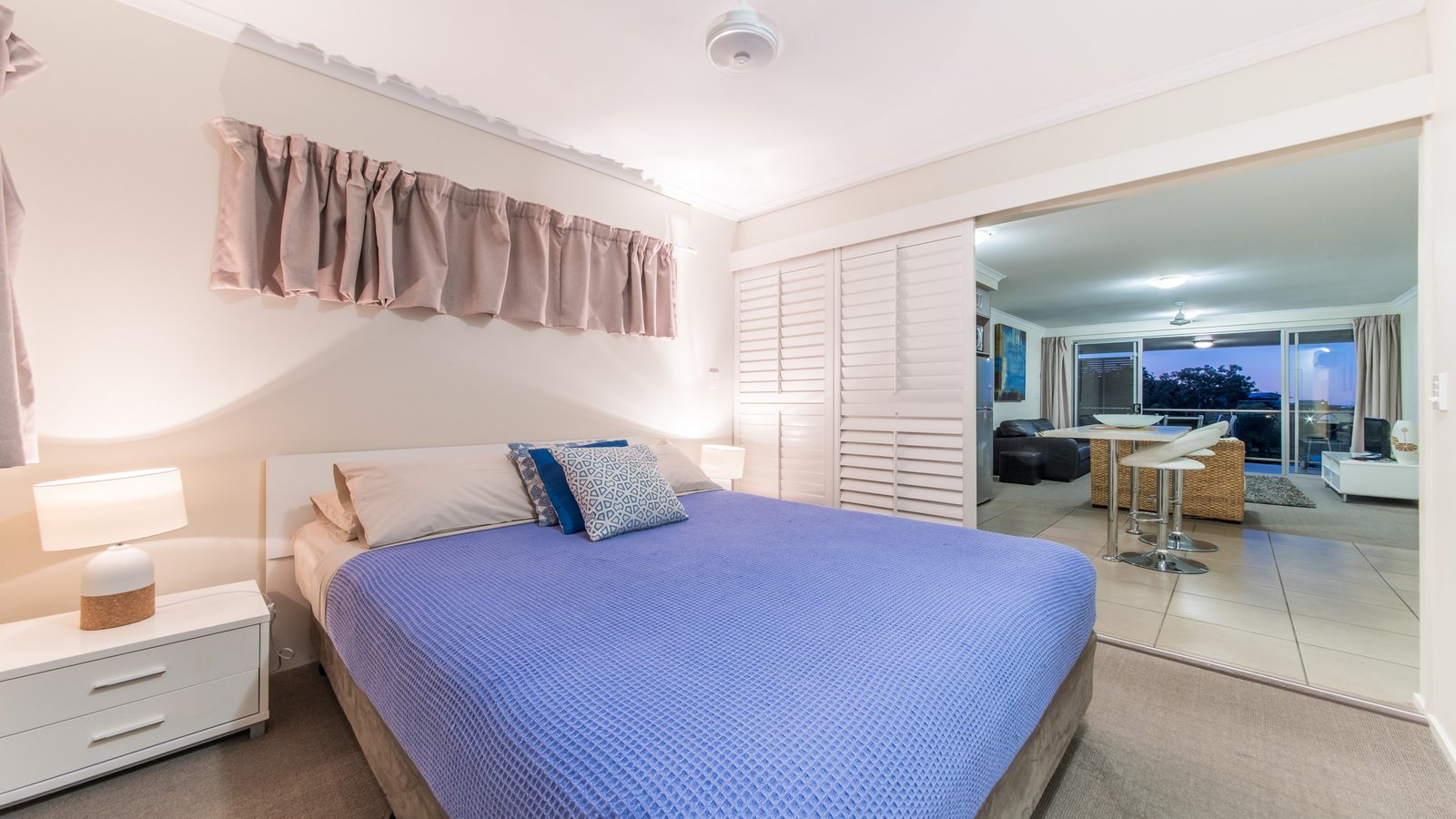 8/14 Waterson Way AIRLIE BEACH 7