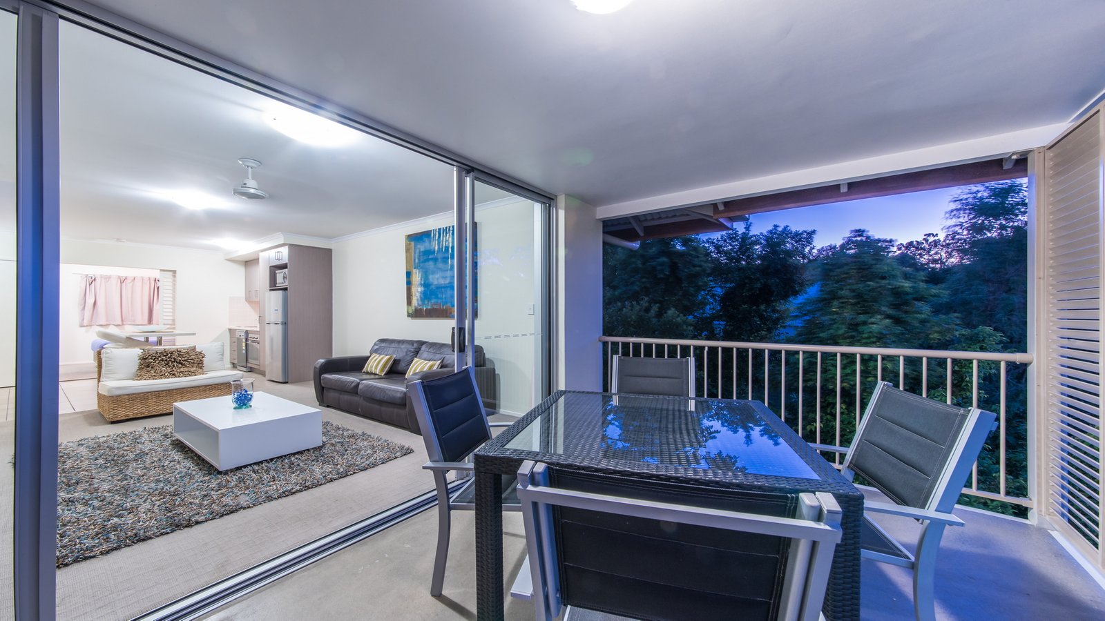 8/14 Waterson Way AIRLIE BEACH 9
