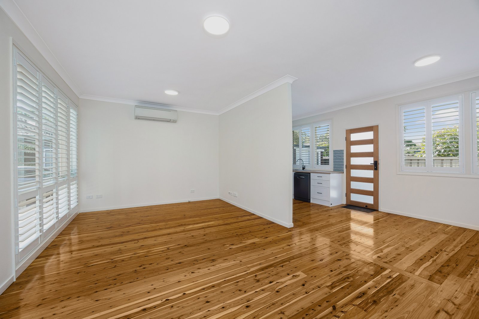 8/140 Alfred Street SANS SOUCI 3