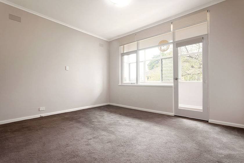 Gallery: 8/142 New Street