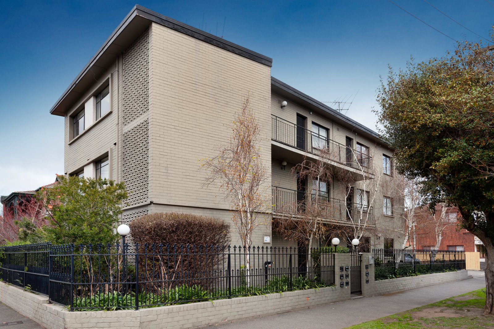 Real Estate and Property in 8/143 Canterbury Road, Middle Park, VIC