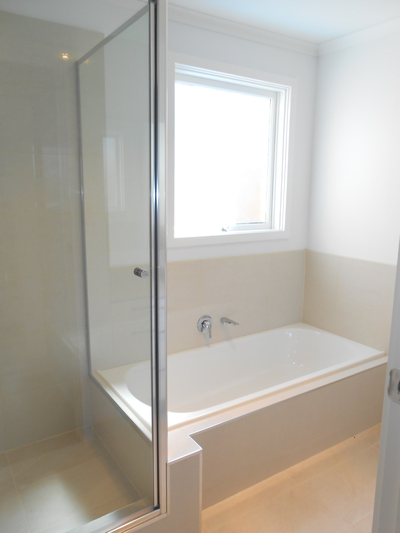 Gallery: 8/15-17 Codrington Street