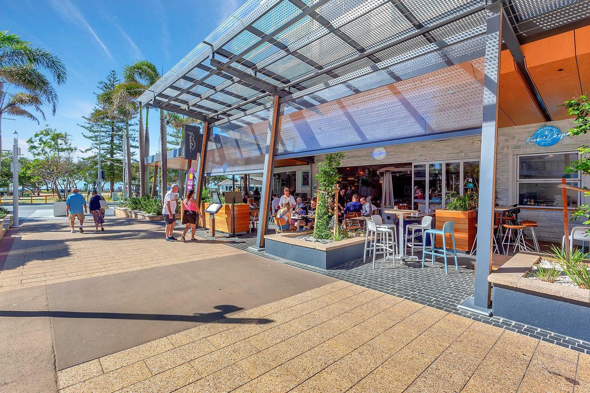 8/15 Britannia Avenue Broadbeach 18