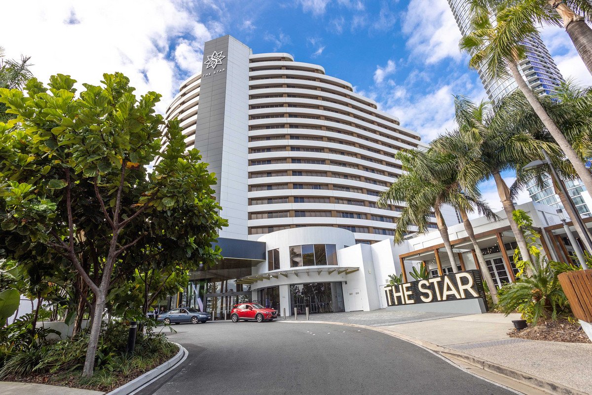 8/15 Britannia Avenue Broadbeach 22