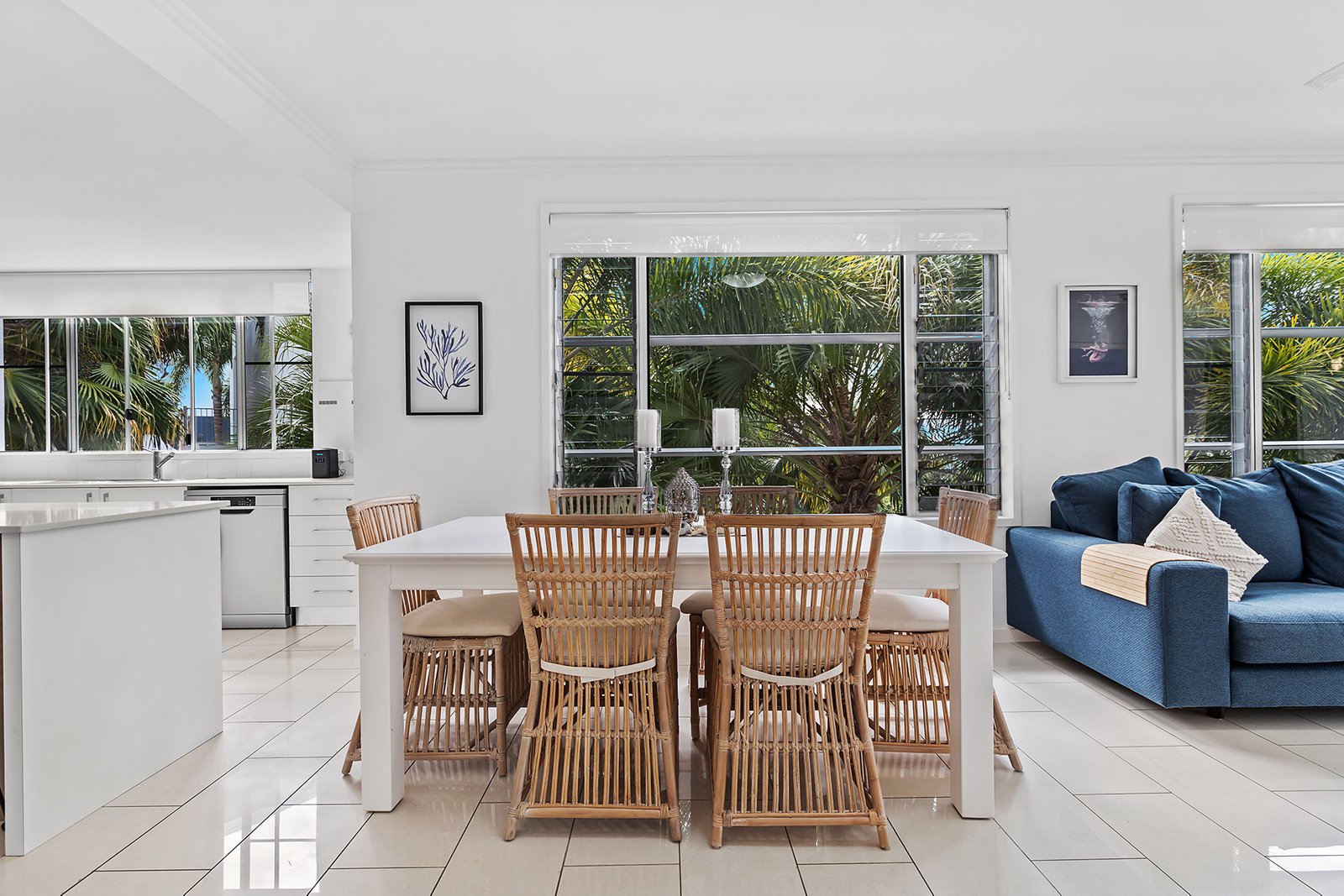 8/15 Flame Tree Court AIRLIE BEACH 8
