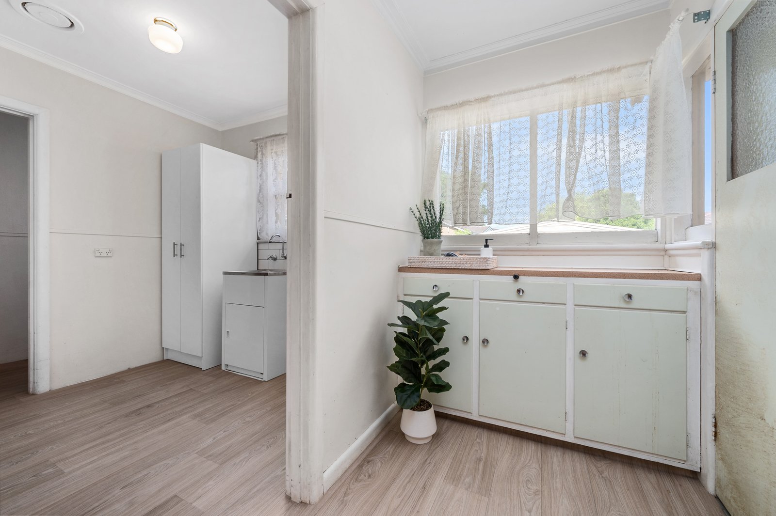 815 Talbot Street South REDAN 9