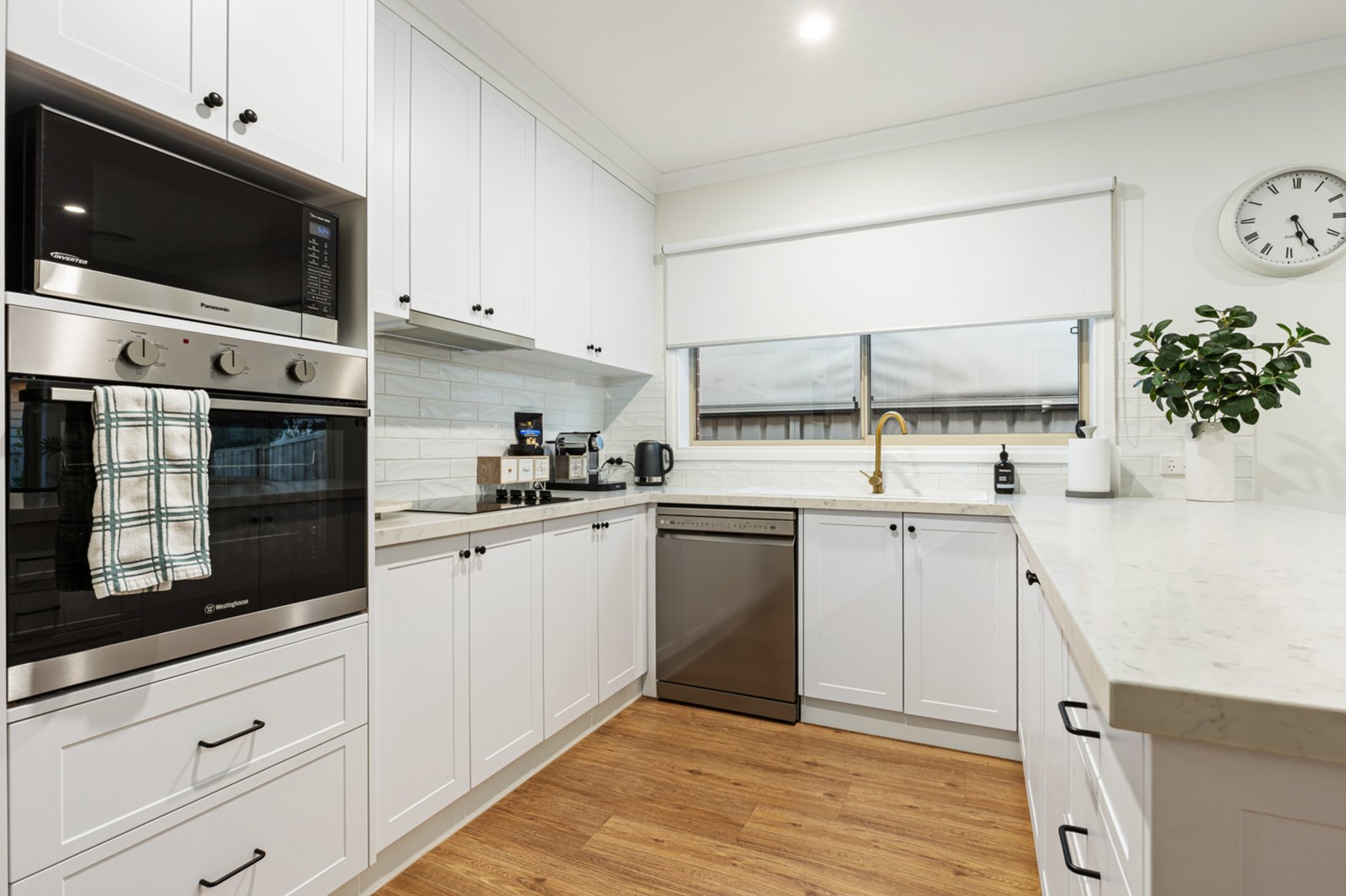 Gallery: 815 Urquhart Street