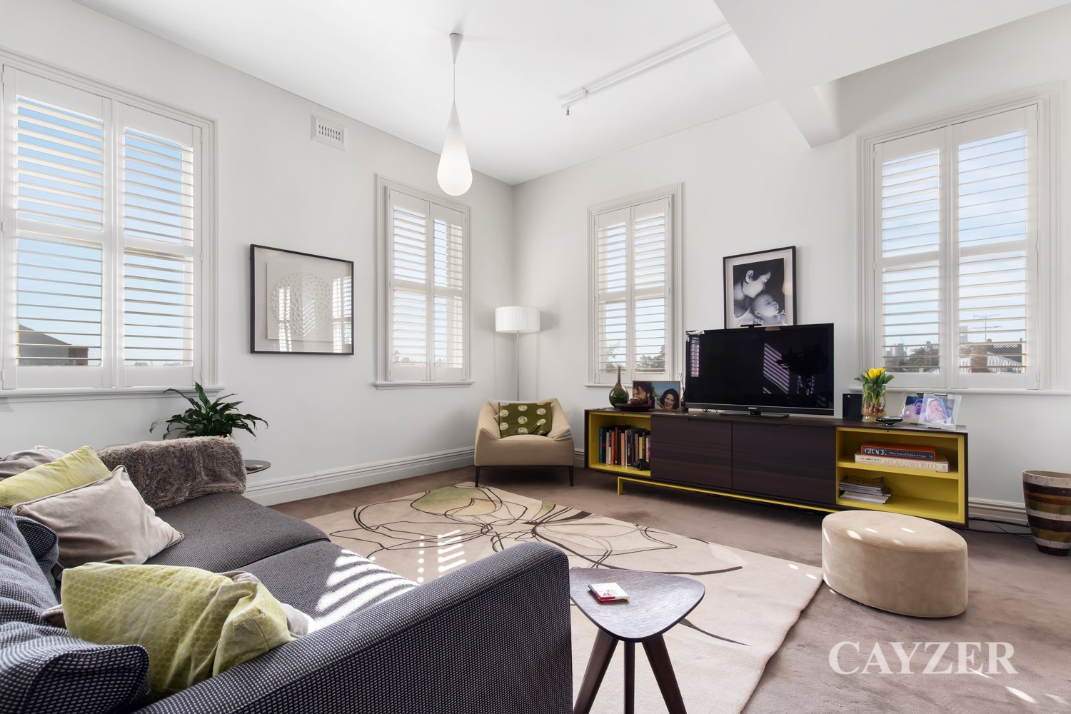 Gallery: 8/152 Bridport Street