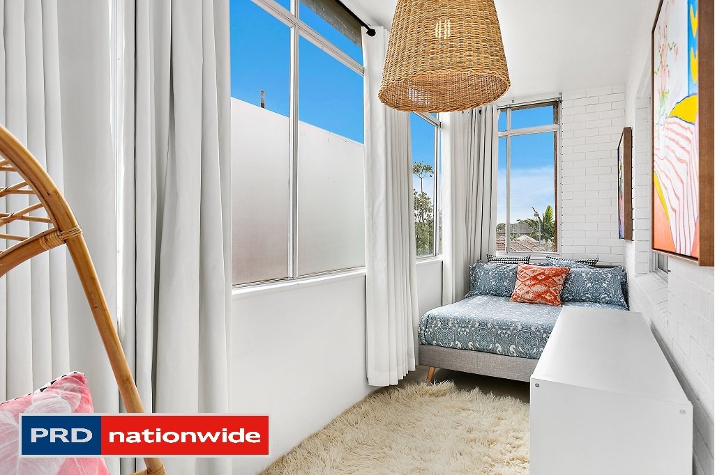 8/153-155 Russell Avenue DOLLS POINT 6