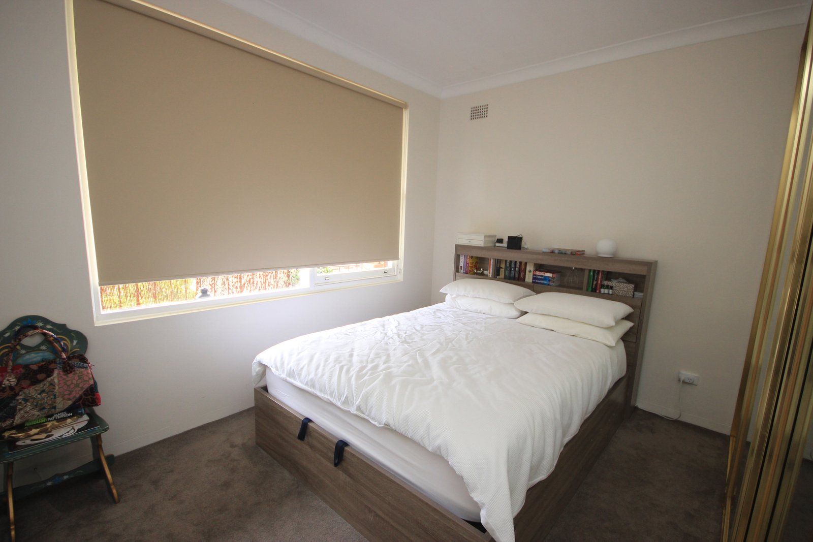 8/158 Chuter Avenue SANS SOUCI 3