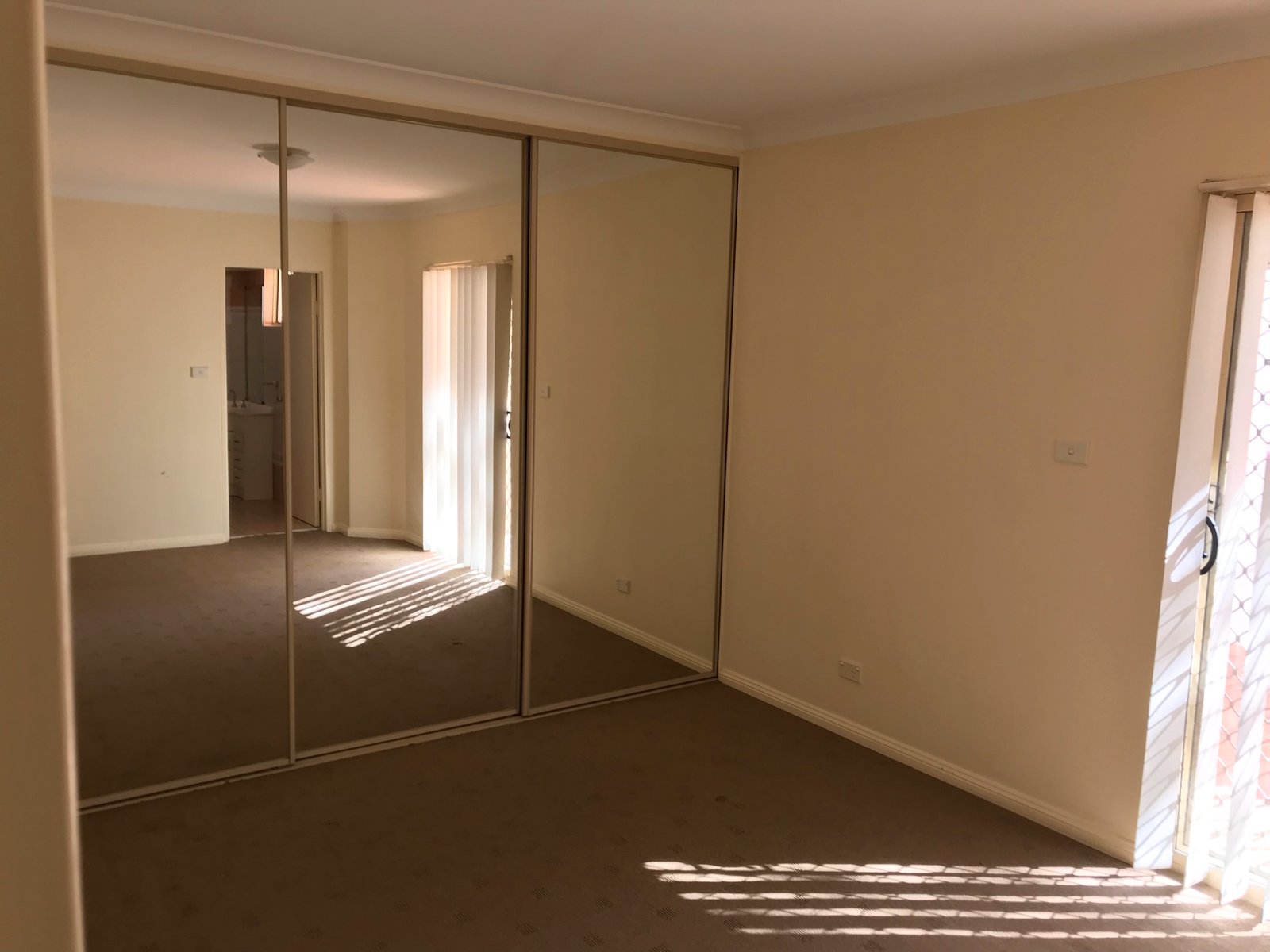 8/159-161 Bagnall Beach Road CORLETTE 7