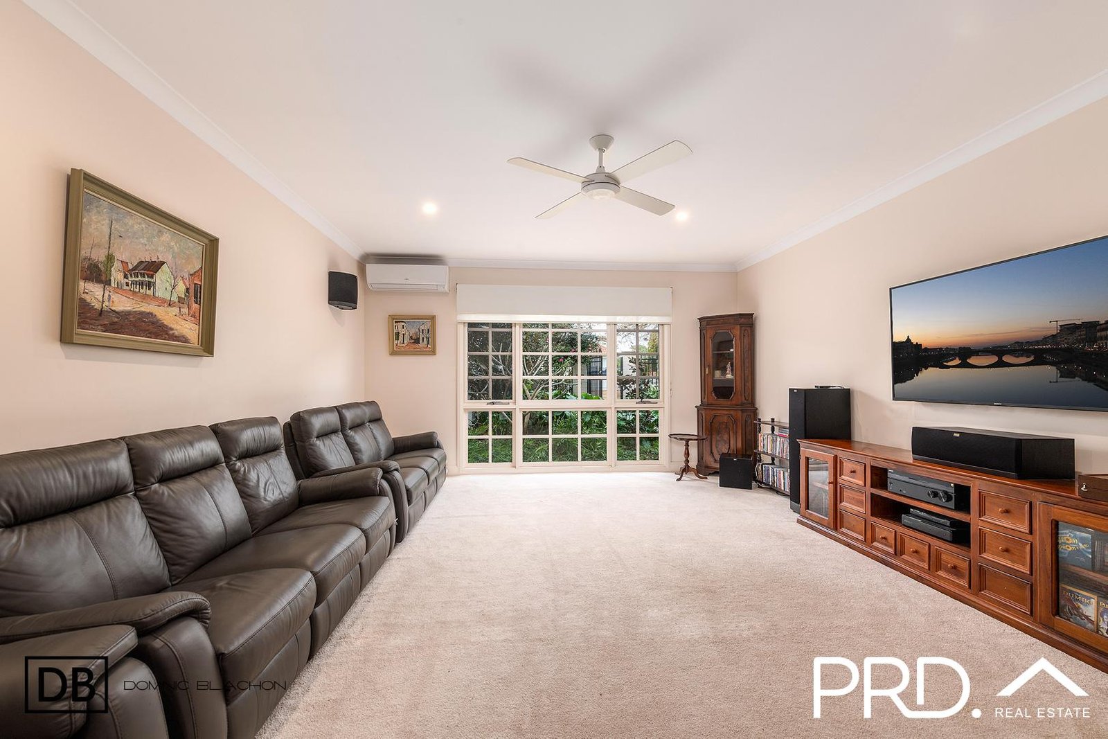 816-818 Henry Lawson Drive PICNIC POINT 7