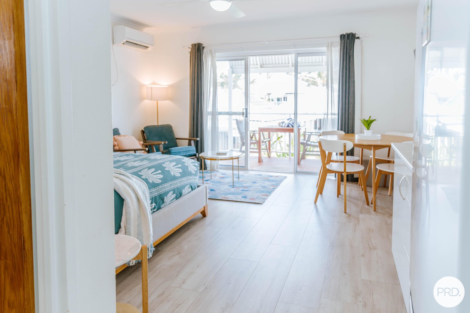 81/6 Beach Road DOLPHIN HEADS 6