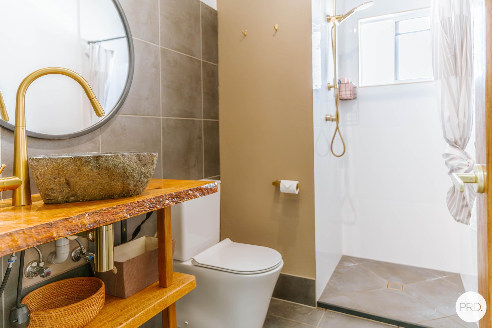 81/6 Beach Road DOLPHIN HEADS 7