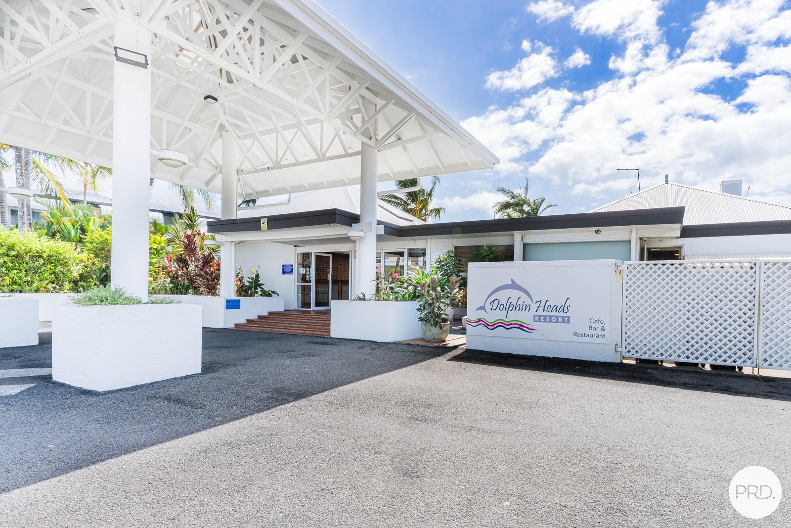 81/6 Beach Road DOLPHIN HEADS 14