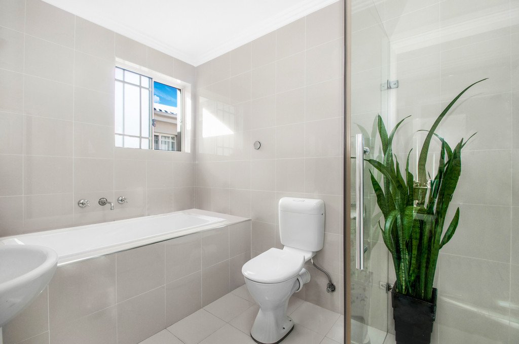 8/16 Coolgardie Street EAST CORRIMAL 4