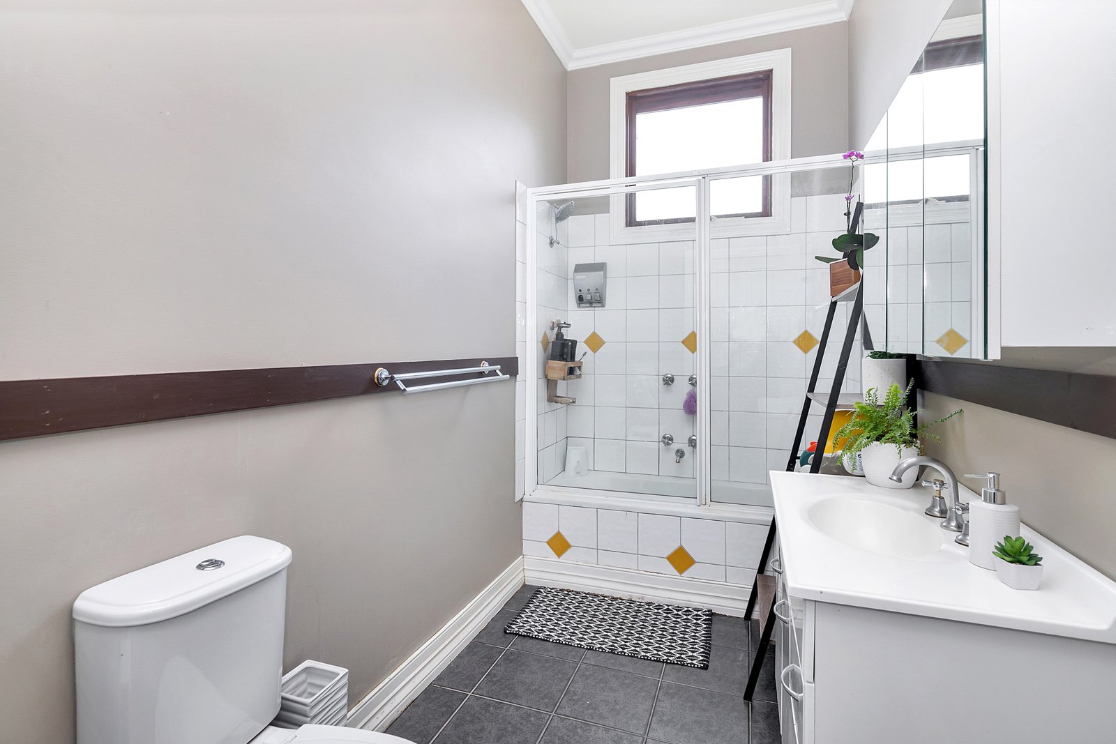 816 Darling Street REDAN 6