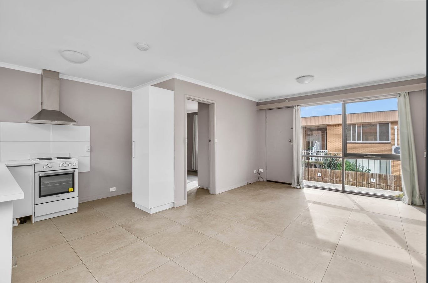 Gallery: 8/16 Eldridge Street