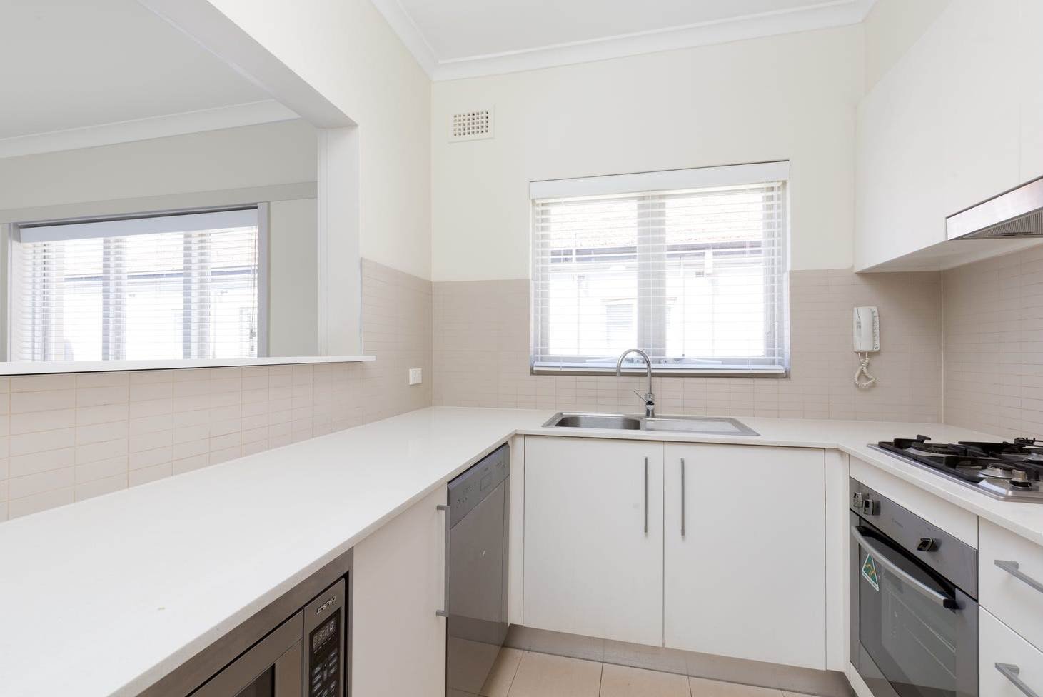 8/16 Maroubra Road MAROUBRA 4