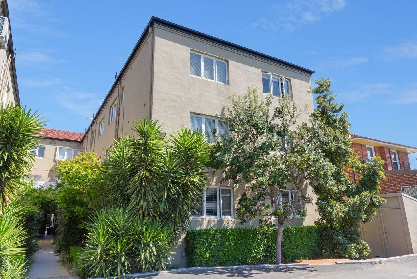 8/16 Maroubra Road MAROUBRA 6