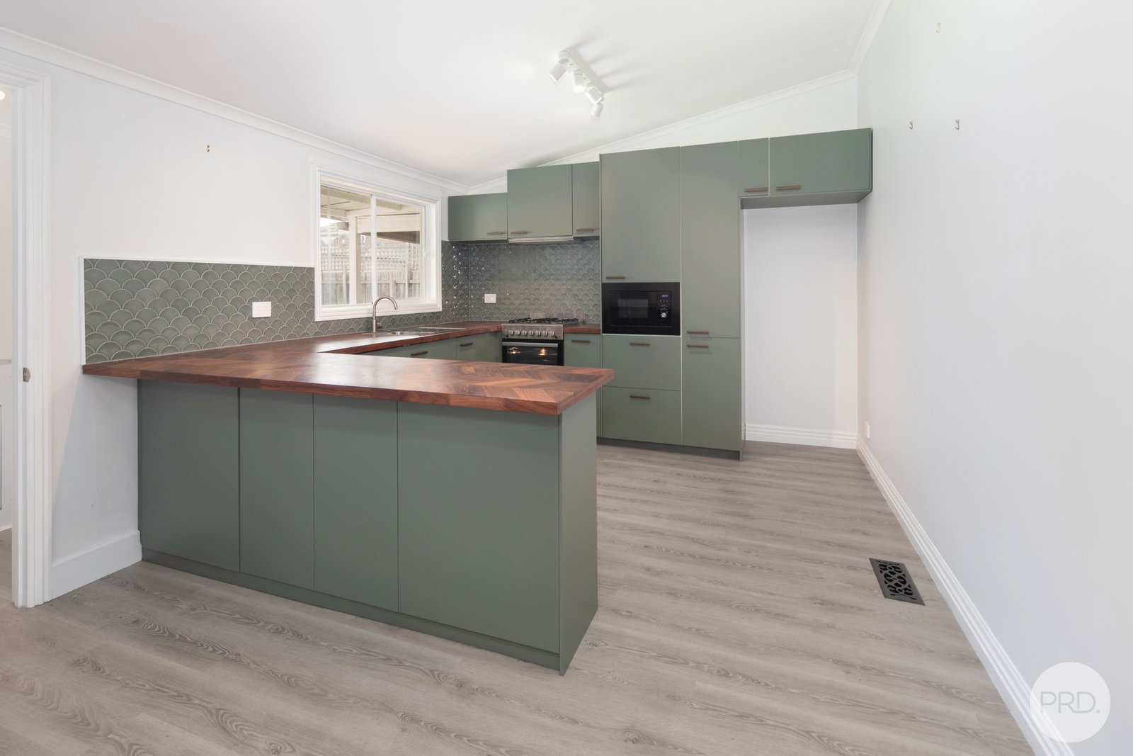 816 Skipton Street REDAN 3