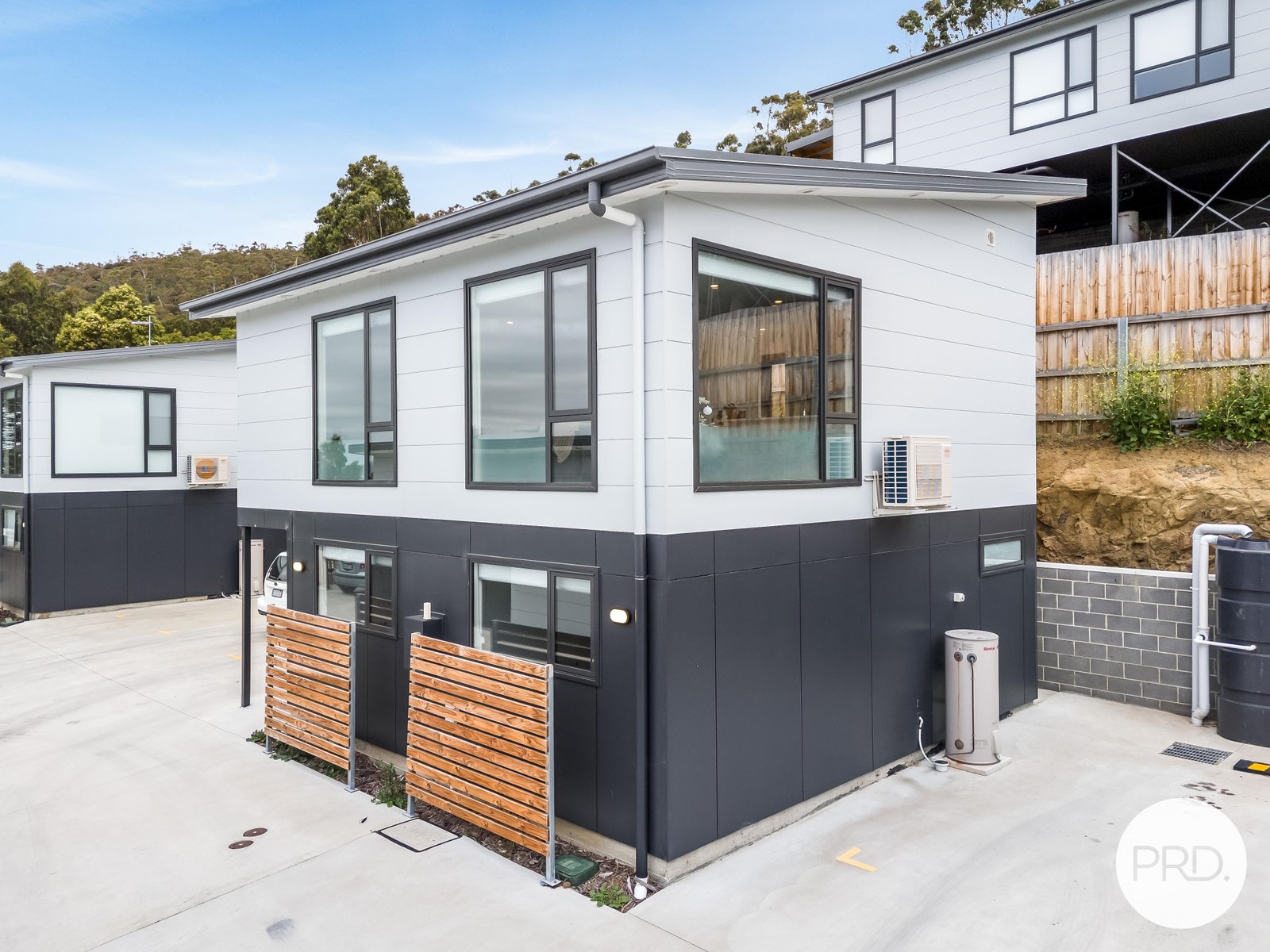 8/163-171 Branscombe Road CLAREMONT 4