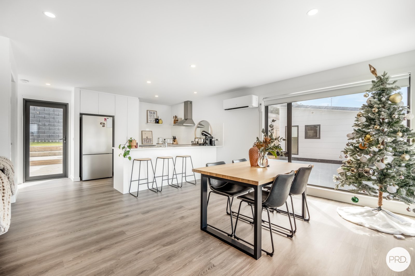 8/163-171 Branscombe Road CLAREMONT 17