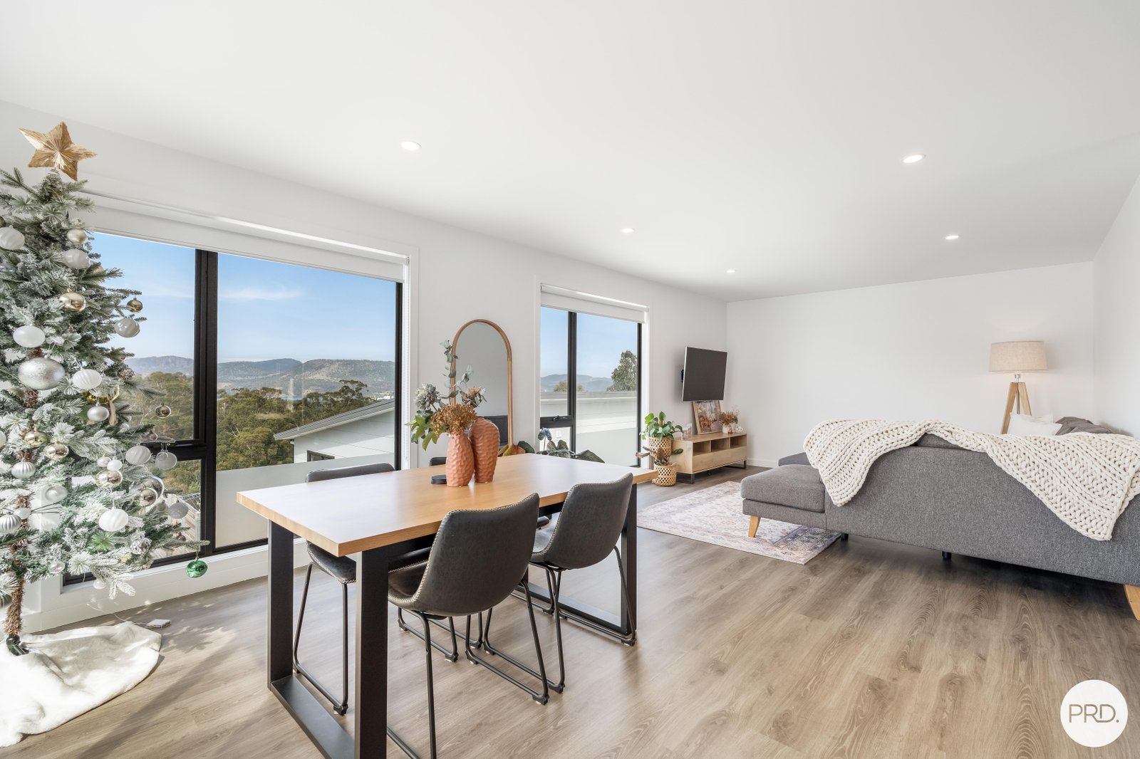 8/163-171 Branscombe Road CLAREMONT 19