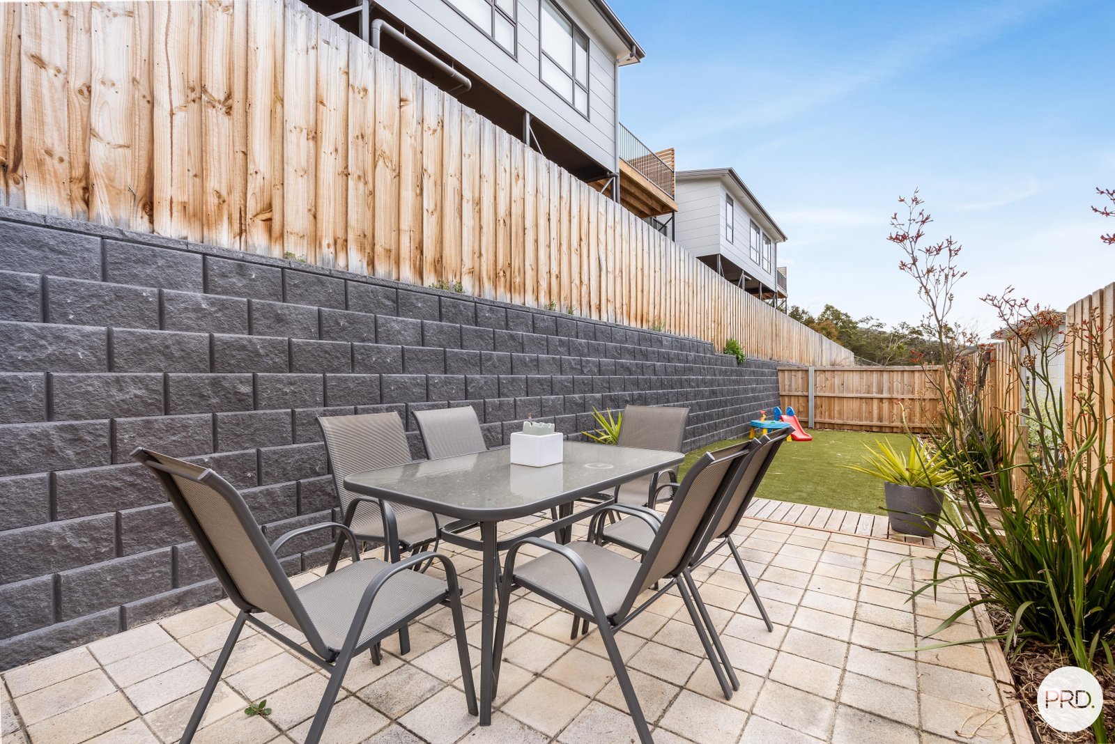 8/163-171 Branscombe Road CLAREMONT 25