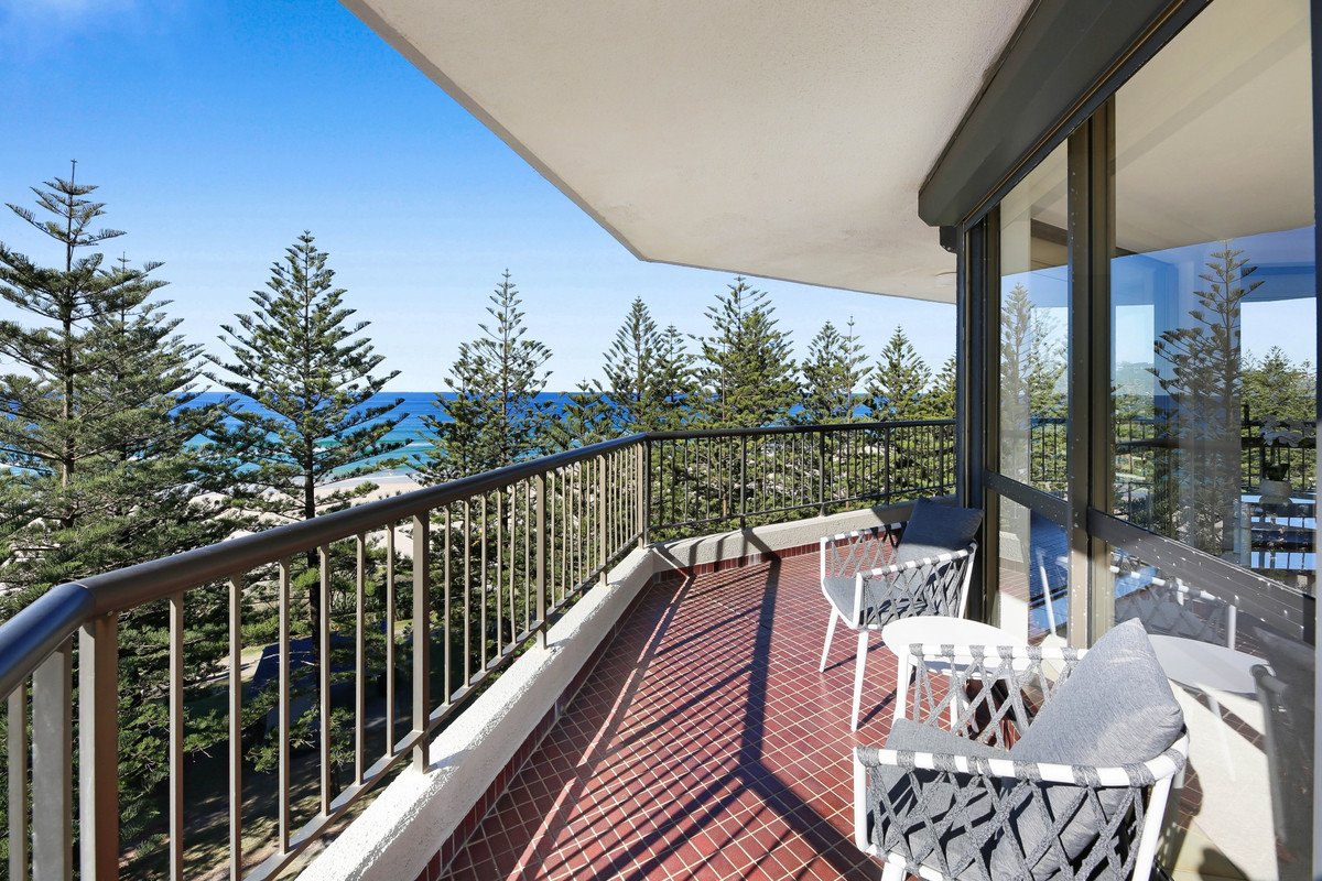 8/164 The Esplanade Burleigh Heads 6