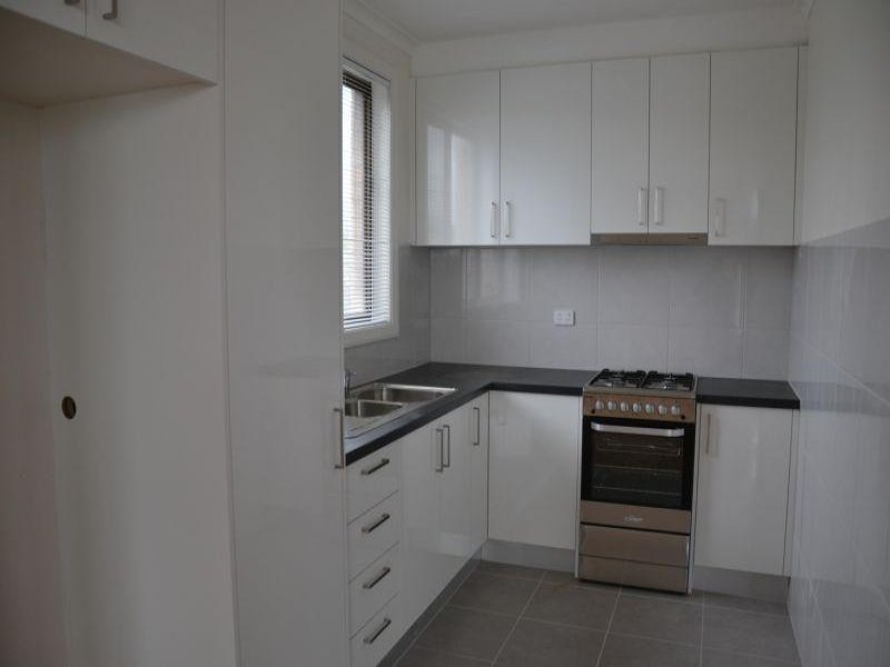 Gallery: 8/164 Warrigal Road