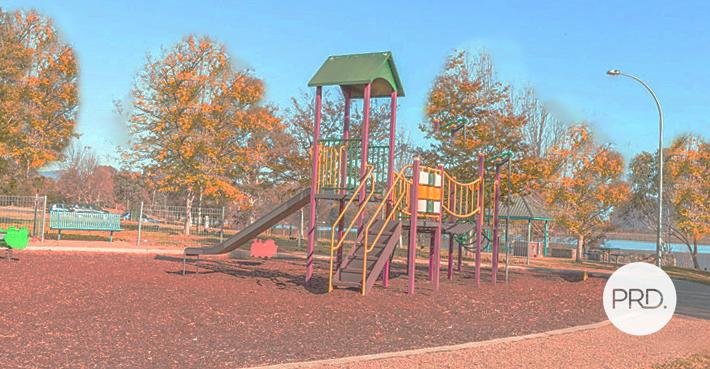 8/167 Mortimer Lewis Drive GREENWAY 13