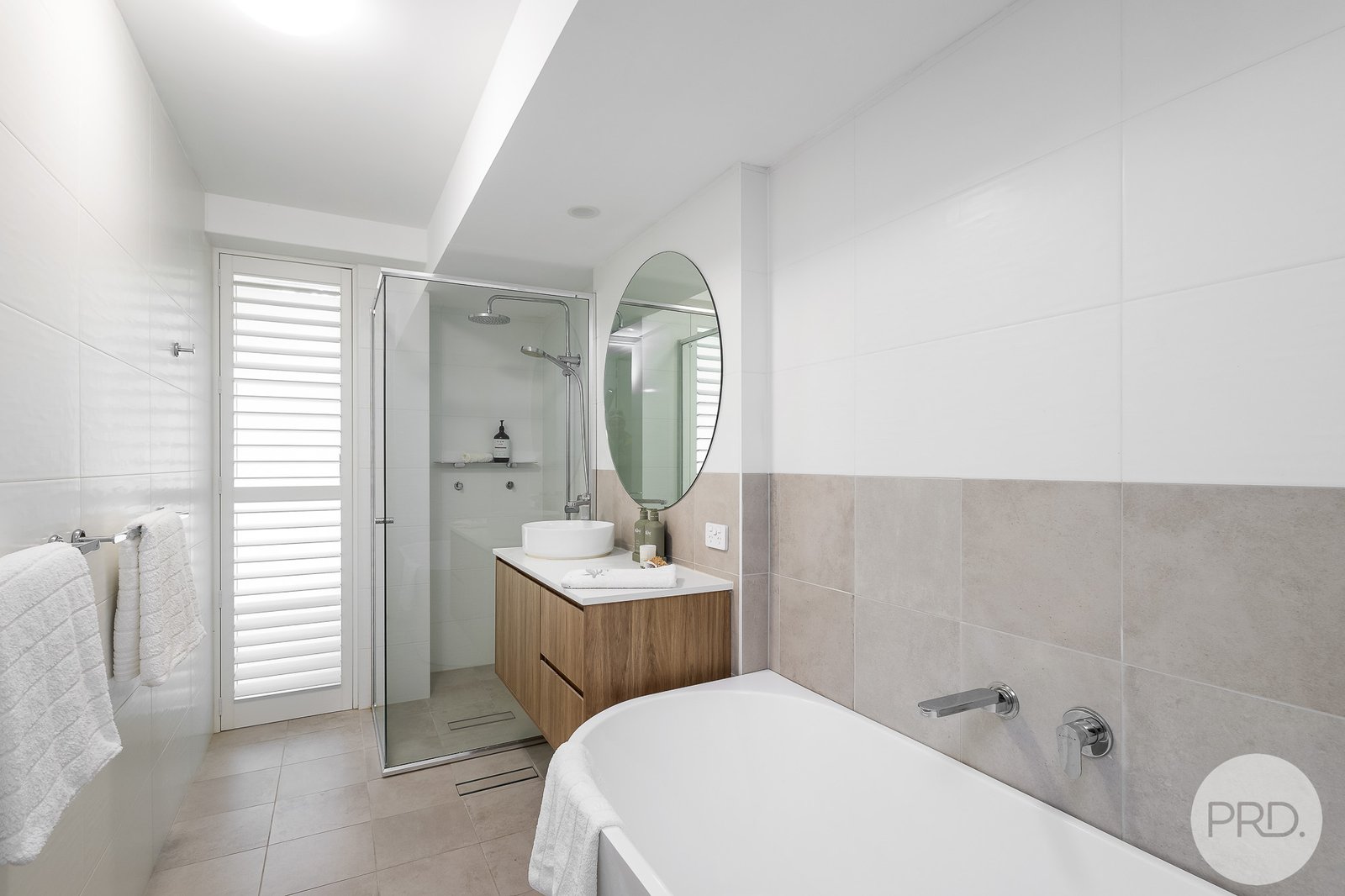 8/17 Mistral Close NELSON BAY 11