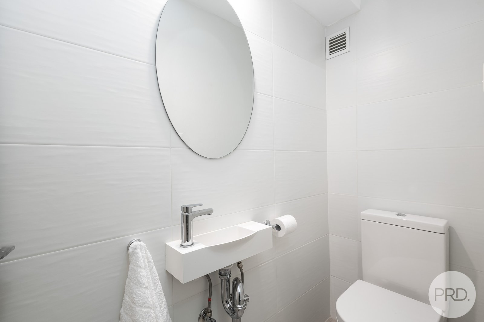 8/17 Mistral Close NELSON BAY 12