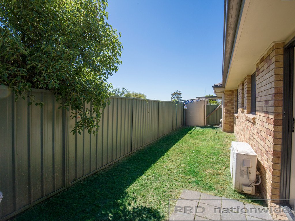 8/170 Anderson Drive BERESFIELD 8