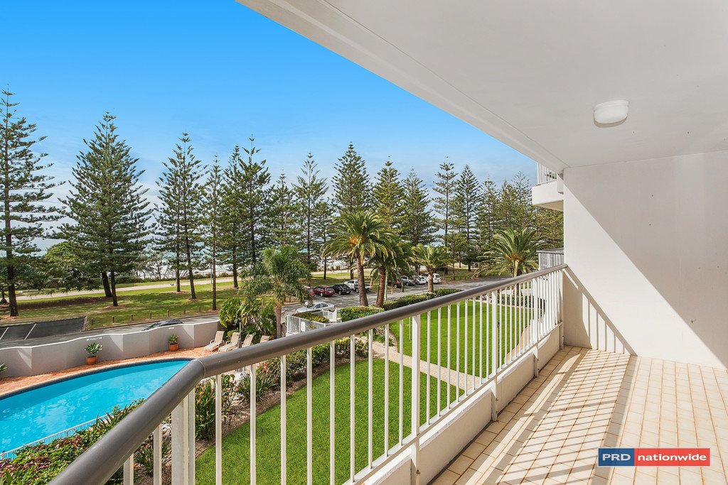8/170 The Esplanade BURLEIGH HEADS 1