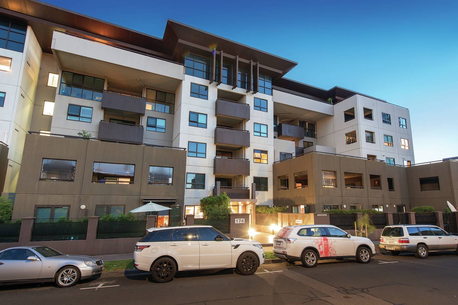 8/174 Esplanade East, Port Melbourne, VIC