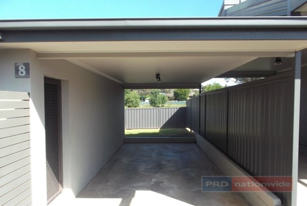 8/176 Capper Street TUMUT 5