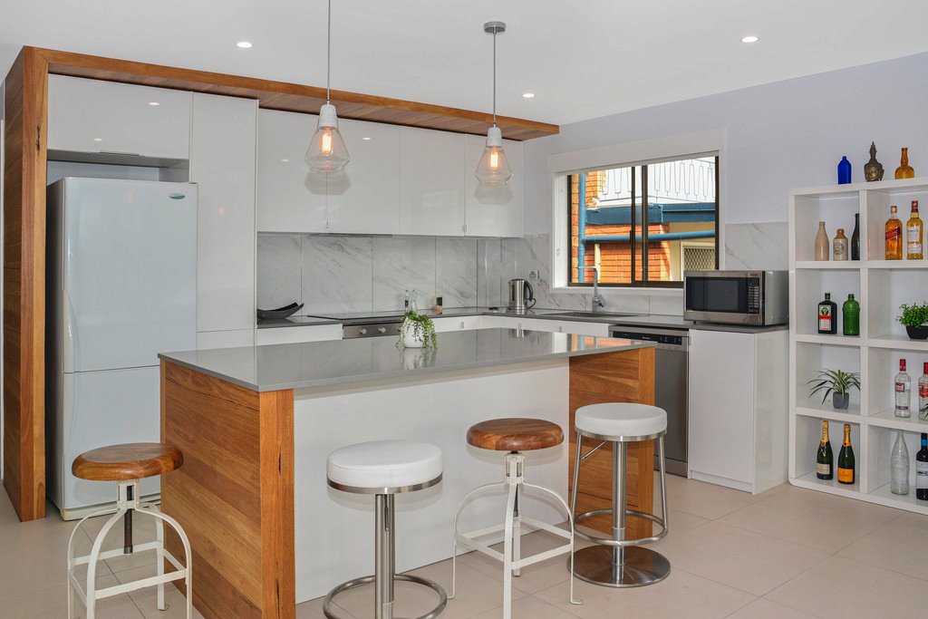 8/18 Lanham Street COOLANGATTA 1