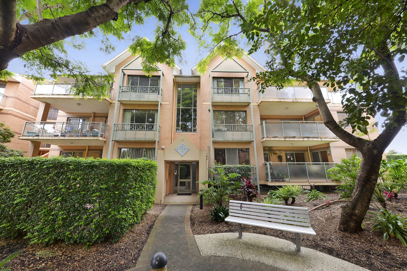 8/18 Morgan Street BOTANY 12