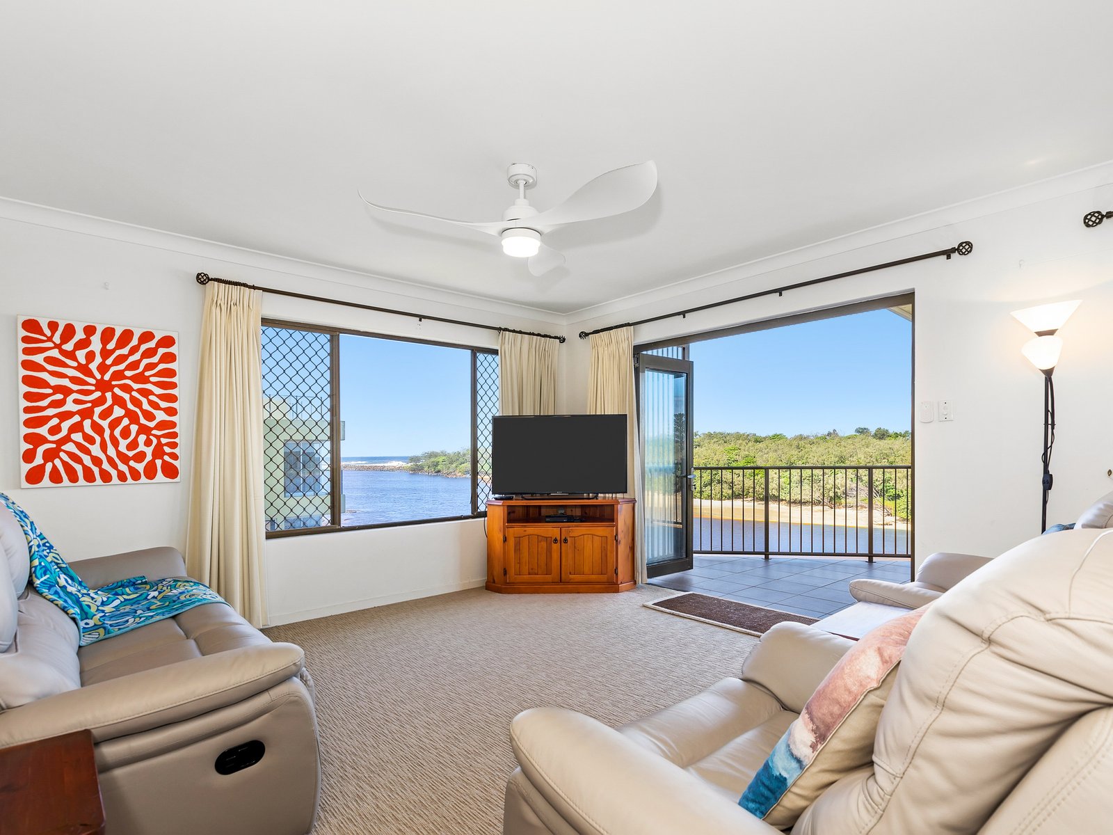 8/18 Moss Street KINGSCLIFF 1