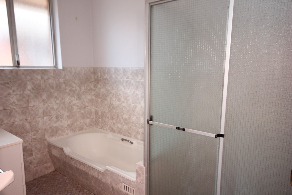 8/18 Phillip Street ROSELANDS 6