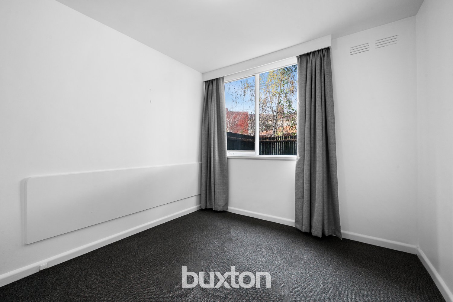 Gallery: 8/180 Barkly Street