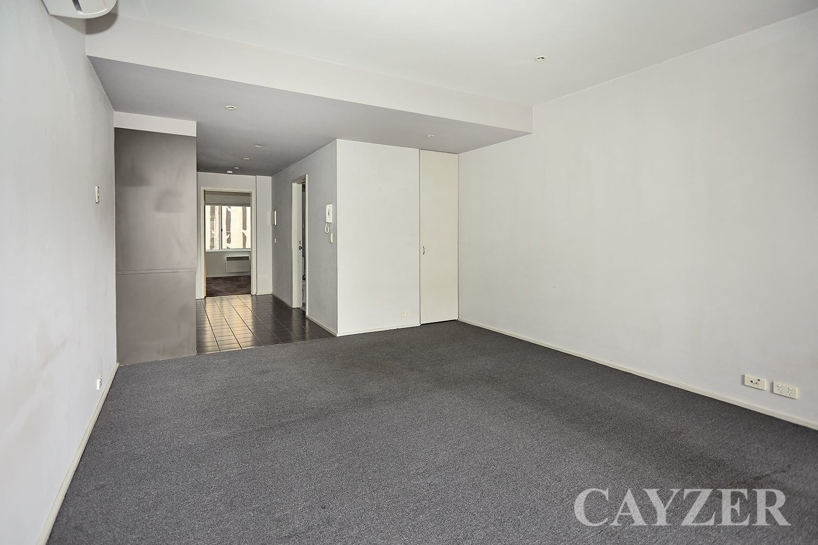 Gallery: 8/181 Bay Street