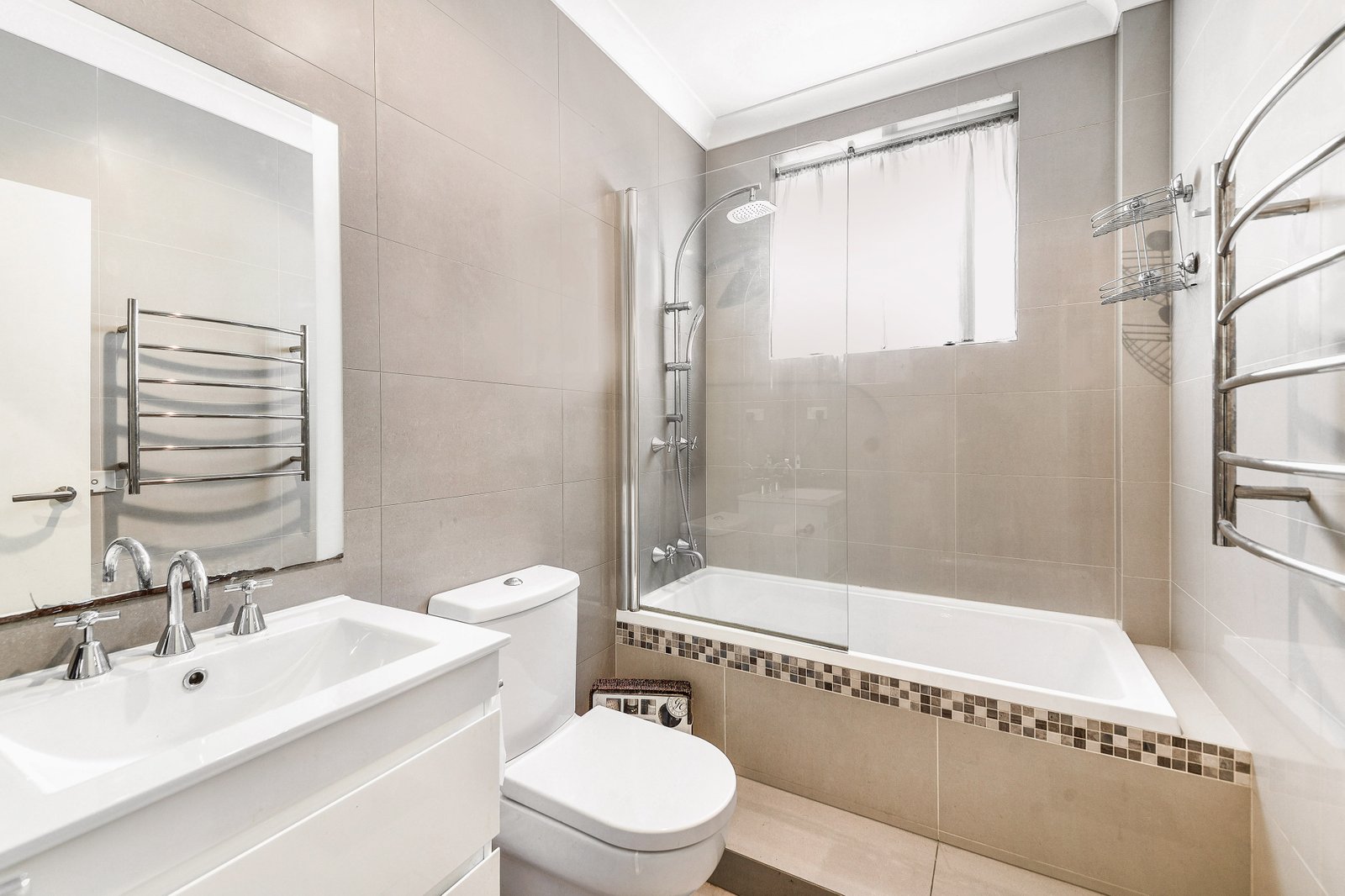 8/184-186 Queen Victoria Street BEXLEY 5