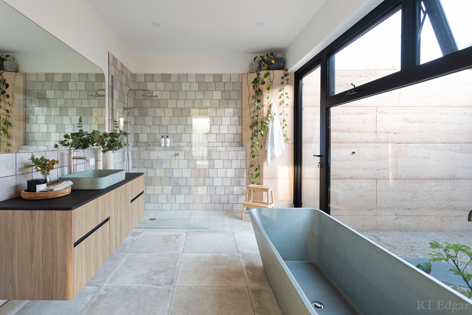 Real Estate and Property in 819 Hendy Main Road, Moriac, VIC