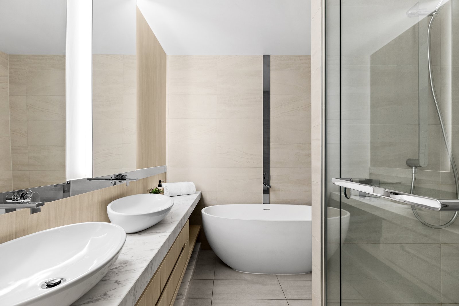 819/20 Queens Road, MELBOURNE, 3004