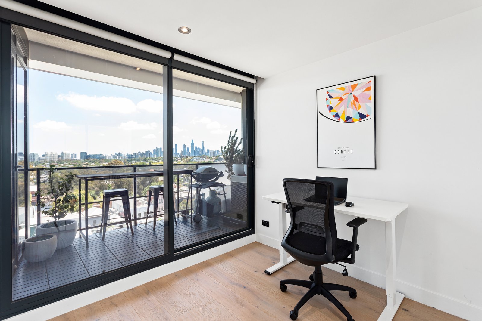 Real Estate and Property in 819/32 Bray Street, South Yarra, VIC