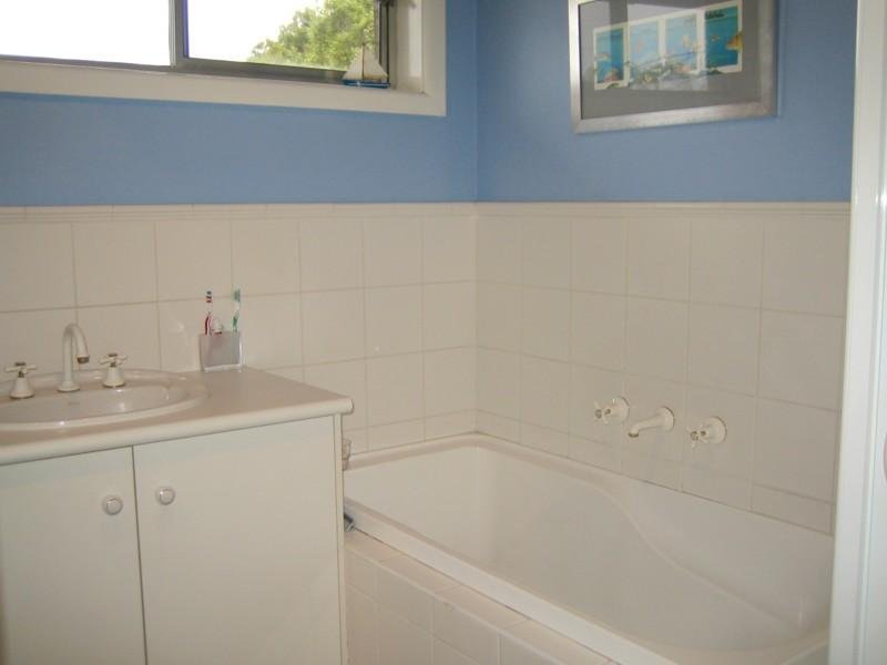 Gallery: 8/1A Sunray Avenue