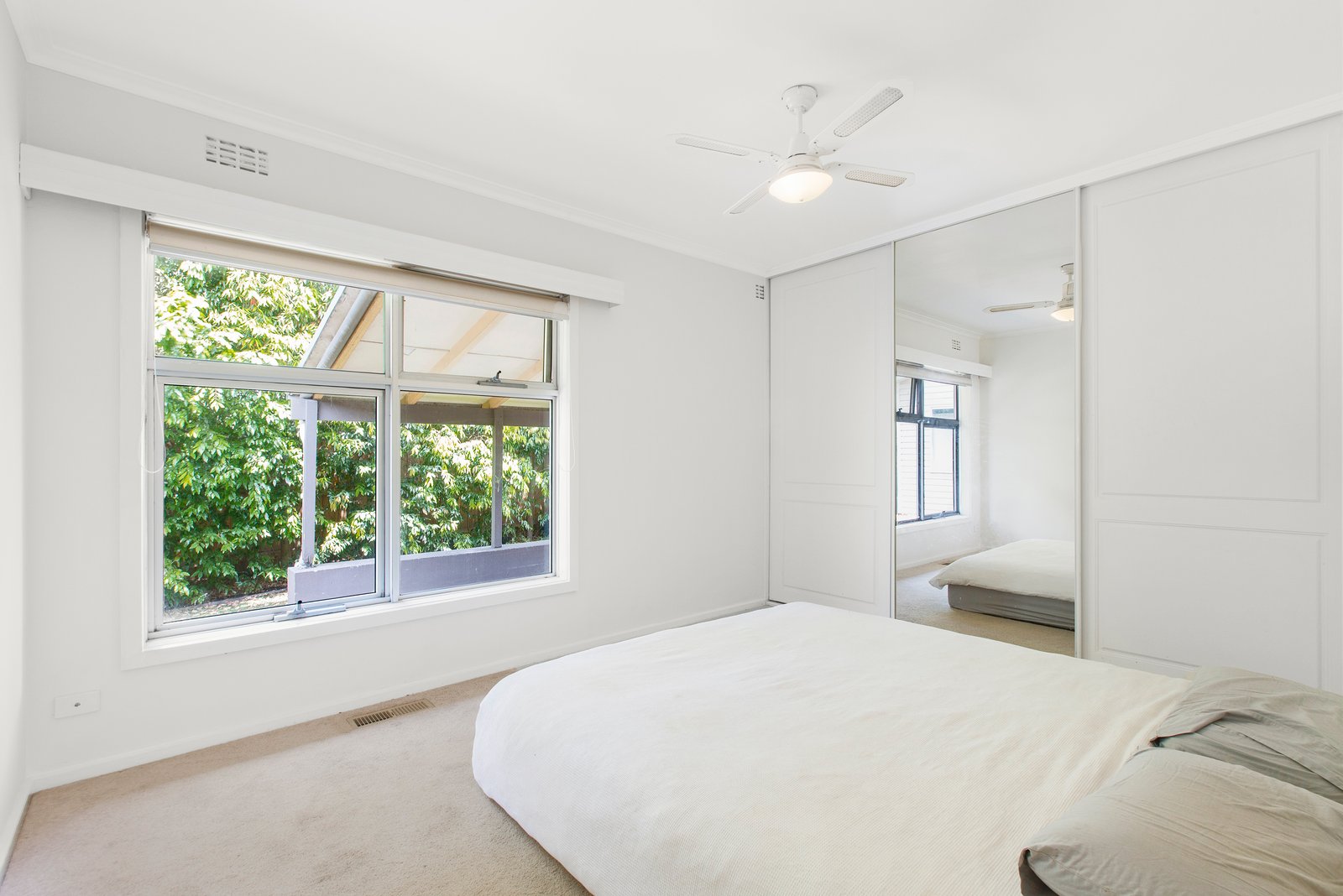 Gallery: 82 Bondi Road